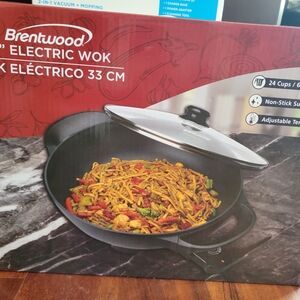 Electric Wok with Lid - Black
